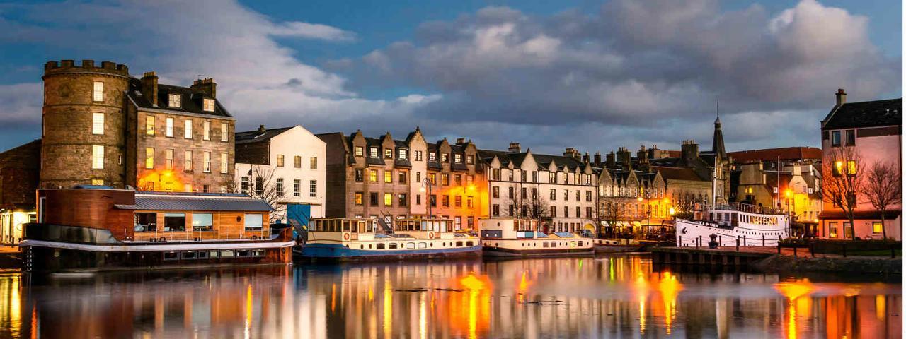 Heart Of Edinburgh City Flat エクステリア 写真