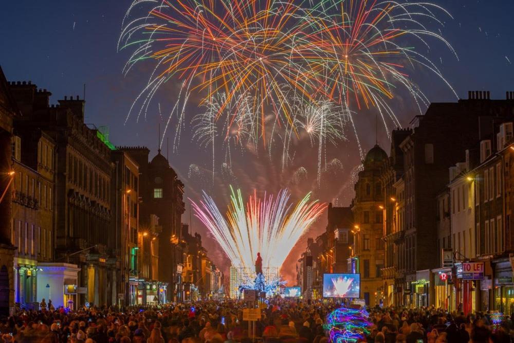 Heart Of Edinburgh City Flat エクステリア 写真